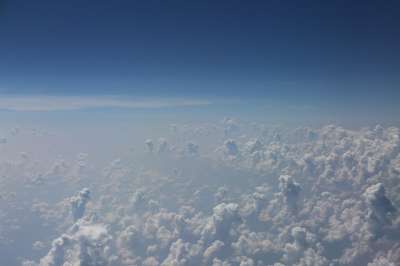 云 高处 飞机 天空 地平线 空间 未来 高的 看法 户外的