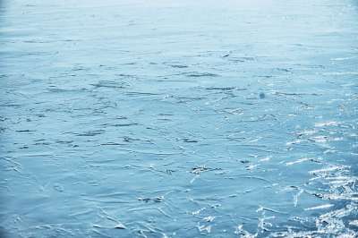 冰淇淋 湖 冬天 寒冷的 冻结