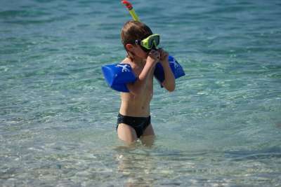 儿童 夏天 潜水员 水 海 海滩 畅快 游戏 童年