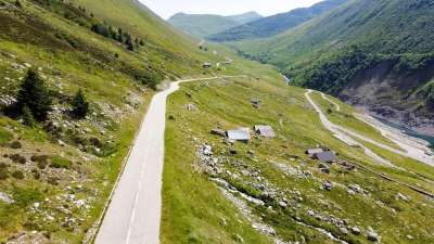 路 山 自然 乡村的 农村 山路 山间小屋 山区河流 路面