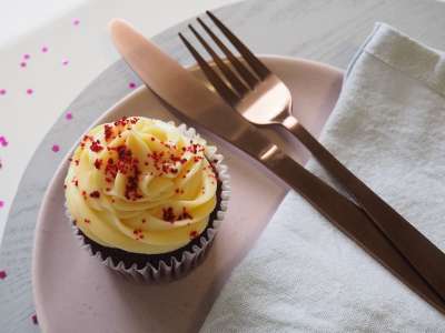 生日快乐 生日快樂 食物 叉 甜的 刀具 蛋糕 刀 盘子 餐具