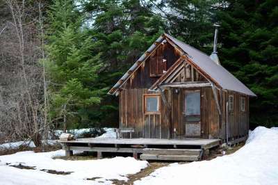 舱 雪 冬天 寒冷的 木制的 小屋 高山 假期