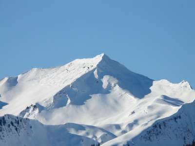 枪尖峰 阿尔卑斯山 阿尔高 山 雪穹 雪山 冬季景观 美丽的