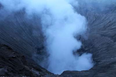 古龙 溴 东爪哇 爪哇 印度尼西亚 山 火山 景观 熔岩石