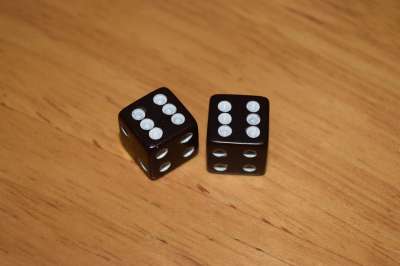 骰子 六 双倍的 卷 赌 游戏 死 十二 赌博 运气 玩