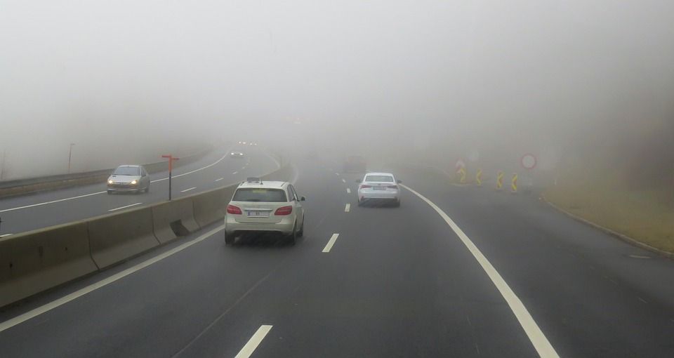 交通, 汽车, 公路, 尾灯, 路, 骑, 车辆, 多雾路段, 速度, 看法