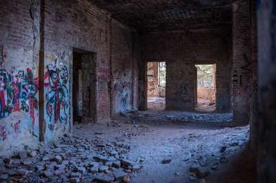 弃 建造 涂鸦 破旧的 废墟 结构 Urbex