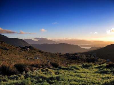 南非 景观 山 树木 天空 云 风景秀丽的 自然 目睹 农村