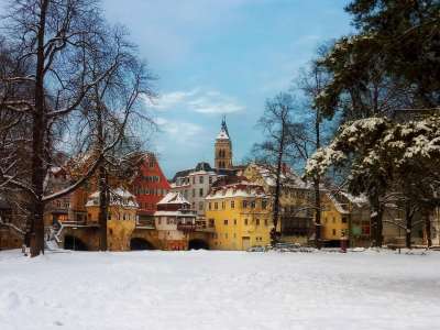Esslingen 德国 城市 教会 建筑物 冬天 雪 树木
