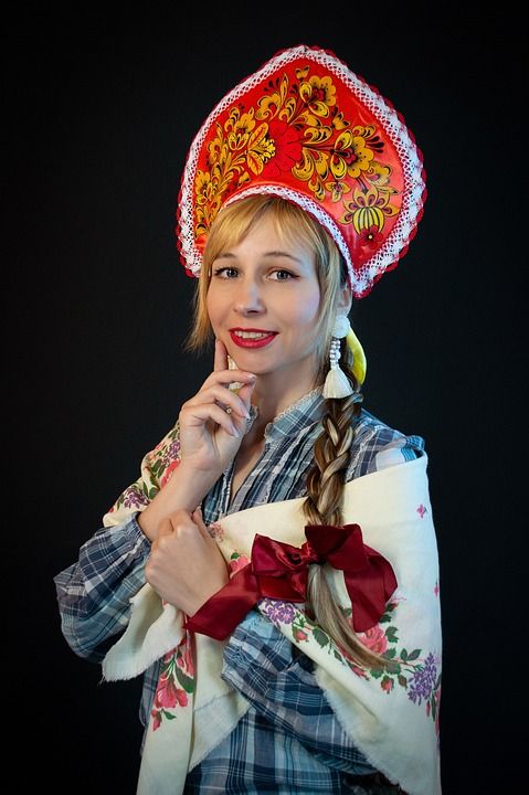 女人 模型 纵向 姿势 风格 头饰 时尚 摆姿势 年轻女子