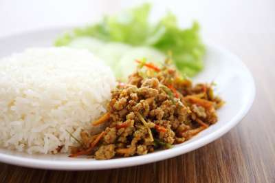 夸Kling 烤滚的猪 咖喱 小菜 食物 泰国美食 美味的 肉