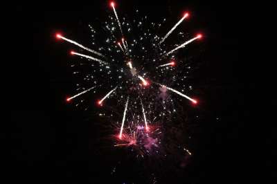 烟花 爆炸 庆典 节日 喜庆的 庆祝的 点亮 天空 快乐的