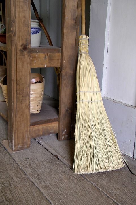 扫帚 刷子 工具 扫地 打扫 长 把手 刷毛 树枝 除尘