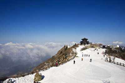 德裕山 雪川峰 雪 冬季 山 寒冷的 白雪花 大自然 冬山