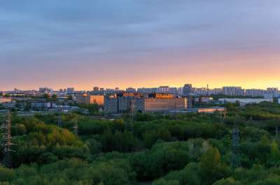 日落 城市 晚上 暮光之城 工厂 景观 全景 建筑 城市的