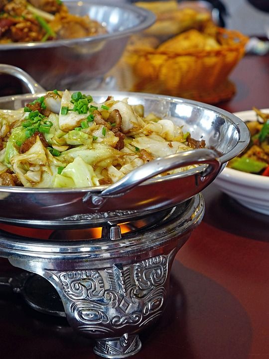 中国人 餐厅 亚洲 盘子 中国 美食 用餐 肉 煮熟的 辛辣的