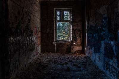 弃 建造 涂鸦 破旧的 废墟 墙 窗户 结构 Urbex