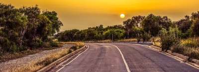 路 日落 转动 沥青 旅行 风景 棕色的旅行 棕色的道路