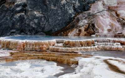长毛象 温泉 阳台 矿物质 景观 水 钙 美国 怀俄明州