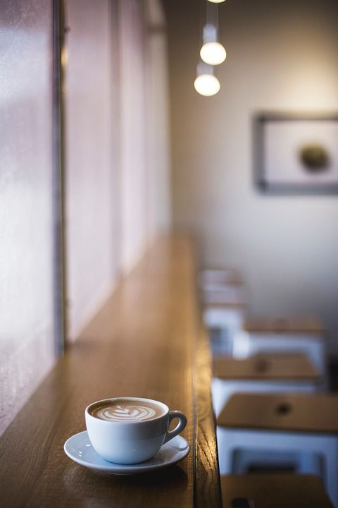 咖啡 豆 种子 棕色 咖啡店 木头 热的 马克杯 杯子 表