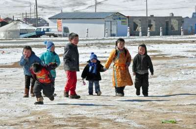 孩子们 冬天 雪 人们 娱乐 旅行