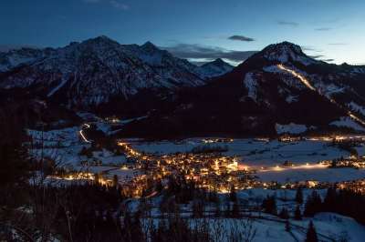 蓝色小时 夜拍 冬天 山 坏了很长时间 坏 Oberdorf