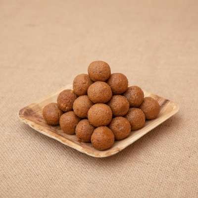拉杜 盘子 食物 美食 Laddoo 阿文什 点心 印度菜 可口