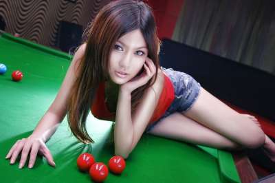 修图 美女 台球