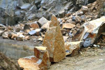 花岗岩 采石场 岩石 块石头 石头 户外的 花岗岩块 博尔德