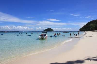 泰国 普吉岛 沙滩 旅游 Pp岛 美女 泳装 阳光 海滩 海水