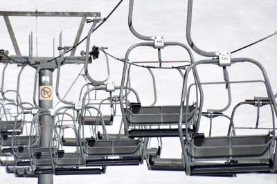 缆车 交通工具 启动 坐 冬天 滑雪 座位 骑 滑雪场 山