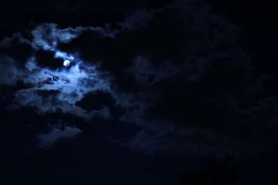 月亮 天空 云 自然 户外的 夜晚 气氛 大气 云景 环境