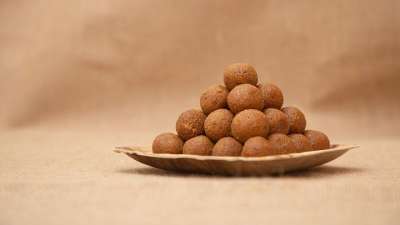 拉杜 盘子 食物 美食 Laddoo 阿文什 点心 印度菜 可口