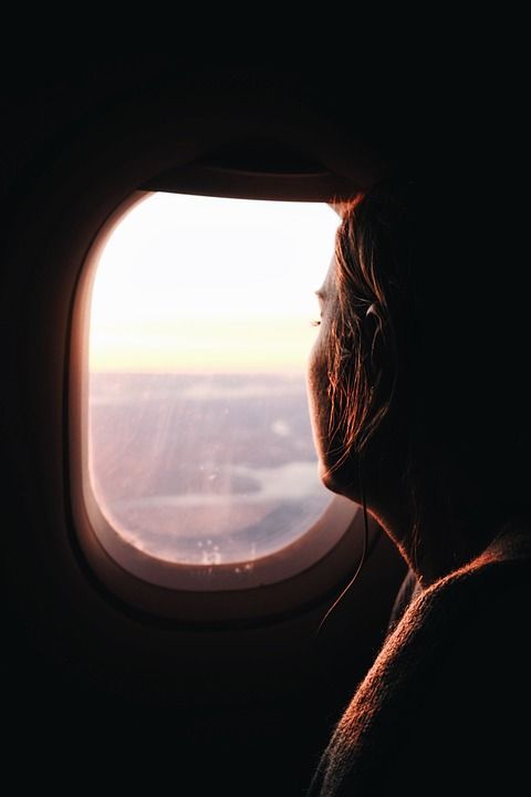 模糊 绳索 光 户外 人 侧视图 轮廓 旅行 水 窗户 女士