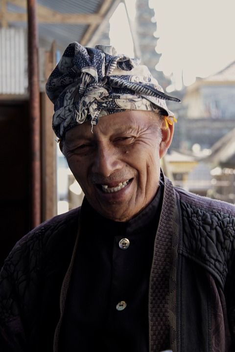 老人 巴厘岛 印度尼西亚 人们 亚洲 自然 热带 戏服 寺庙