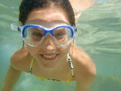 水下 女孩 风镜 游泳 年轻 夏天 水 水池 乐趣 海 旅行