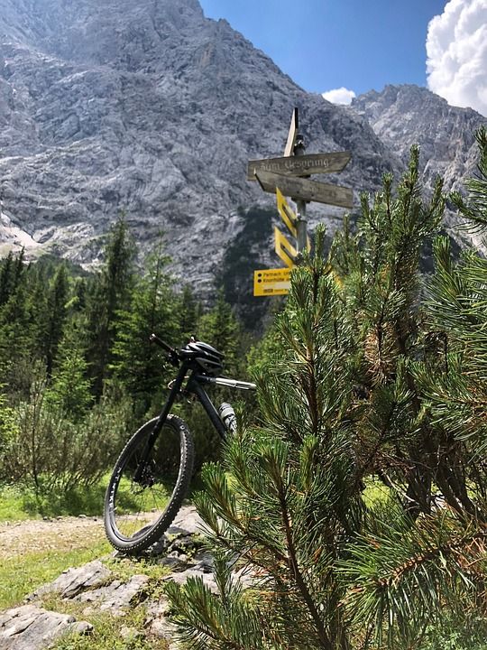 山地车 自行车 体育运动 冒险 夏天 Radtour 旅游 小时