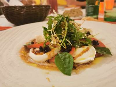 沙拉 起动机 食物 蔬菜 一顿饭 盘子 美食家 健康 餐厅