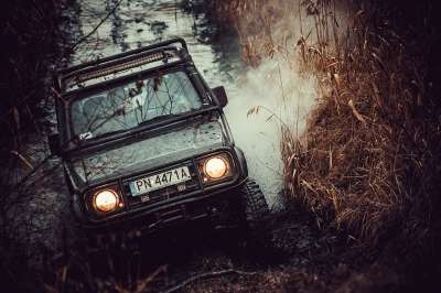 车辆 泥 驱动器 越野 冒险 污垢 体育 反弹 4 X 4