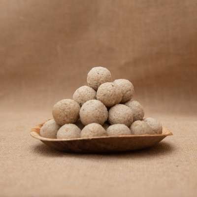 拉杜 盘子 食物 美食 Laddoo 阿文什 点心 印度菜 可口