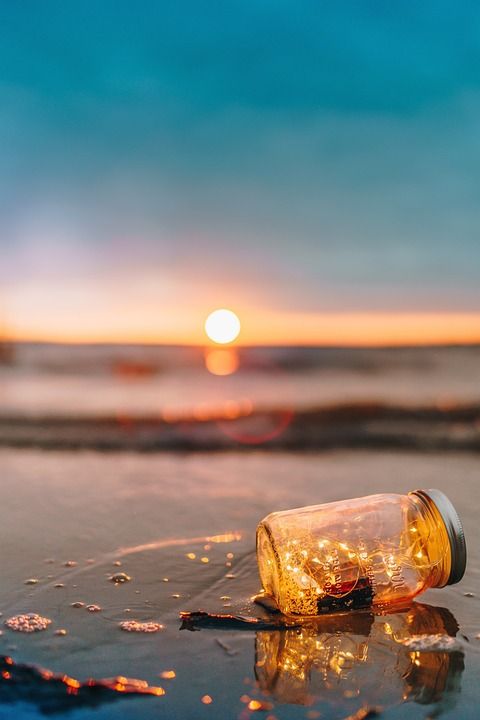 玻璃 玻璃 罐 细绳 Lightd 海滩 海 水 反射 日落