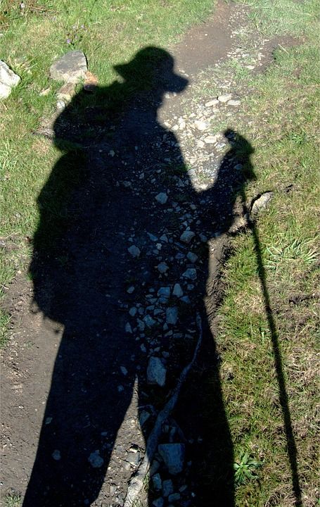 阴影 跋涉 徒步旅行者 沃克 游客 冒险 远足 户外 隐姓埋名