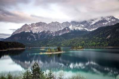 Eibsee 山 景观 森林
