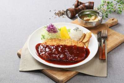 食物摄影 韩国人 炸猪排 永登浦非常