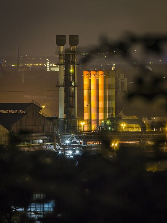 行业 夜晚 建筑学 发电厂 工厂 技术 基础设施 现代的 生产