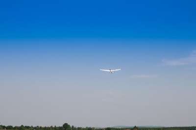 滑翔机 飞 飞机 天空 翅膀 飞行 航空运输 旅行 自由 娱乐
