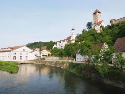 正确的石头 村庄 施瓦本白酒 当地社区 Alb Donau 圈子