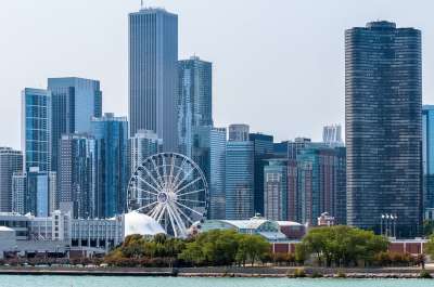 海军码头 芝加哥天际线 河景 高层建筑 市中心 城市的 城市