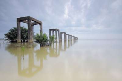 纪念碑 桥 地标 有天赋的人 风景 目的地 旅行 自然 蓝色旅行