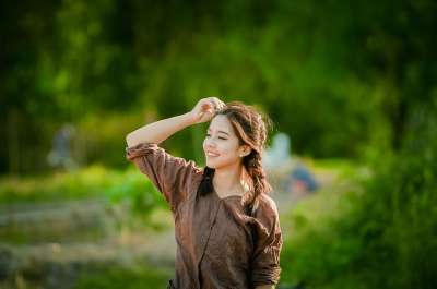 女孩 女士 人们 时尚 肖像 脸 年轻 快乐的 女性 模型
